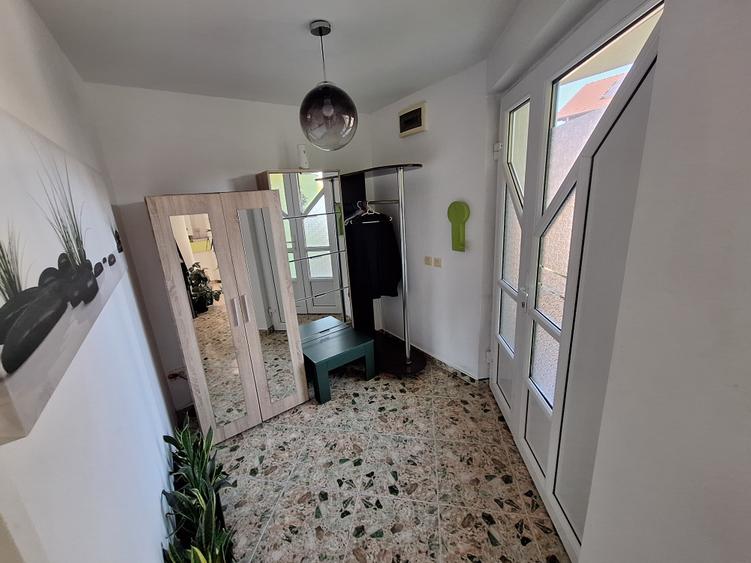 Duplex cu 4 camere cu Canalizare în Ciarda Roșie