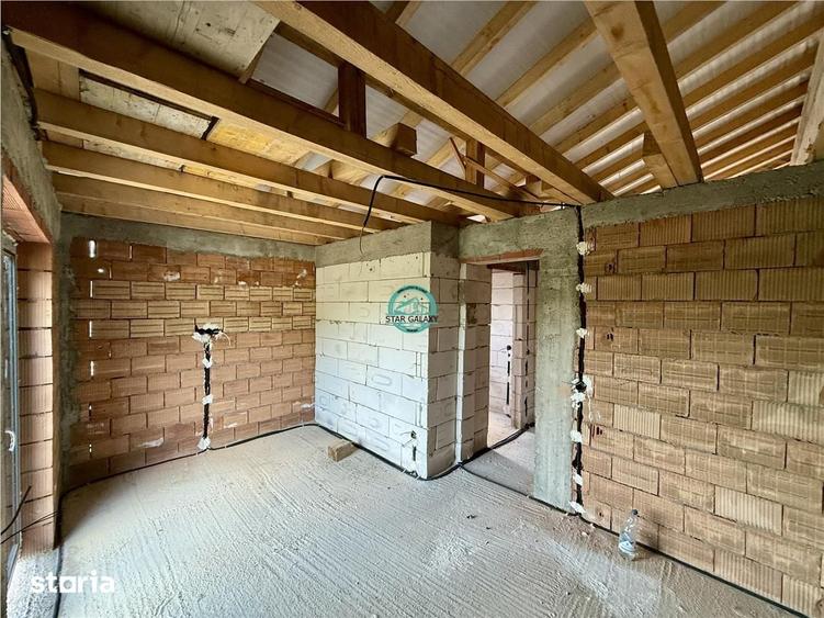 Case tip duplex de vanzare, 101 mp utili, 230 mp teren, in Corunca - 4
