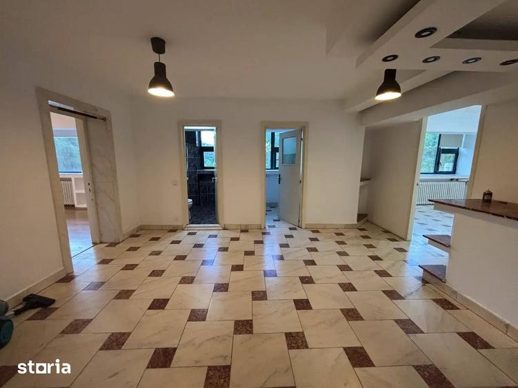 Apartament cu 2 camere decomandat în Decebal