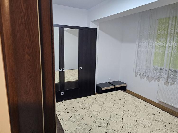 Apartament cu 2 camere decomandat, mobilat în Apărătorii Patriei