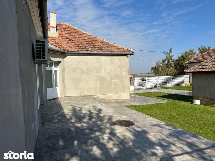 Casa de Vanzare la Cheie in Orasul Ineu Jud Arad, Teren 1439 mp. - 6
