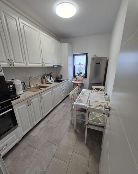 Apartament cu 2 camere cu loc de parcare si pod str. Rodnei - 14