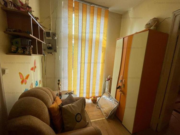 Casa caramida 85mp Centru , 178mp teren cu 14m la strada, gaze canalizare apa - 5