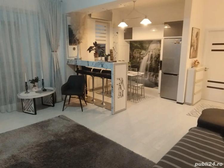 Apartament de inchiriat zona Voll - 1