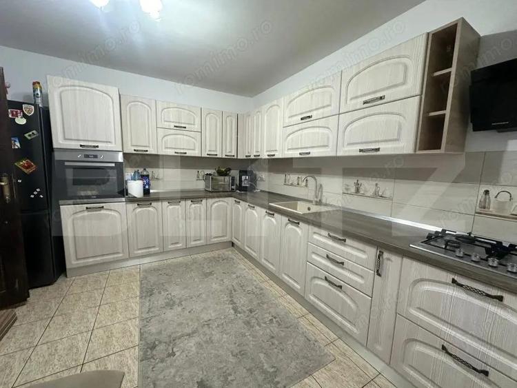 Casa individuala de vanzare, 216 mp, zona Cetate - 7