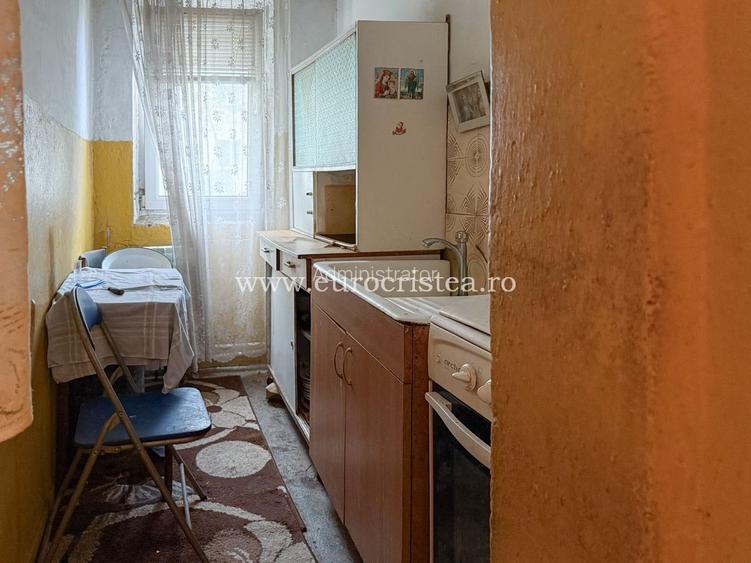 Apartament cu 3 camere de vânzare în Mangalia,zona:Adiman