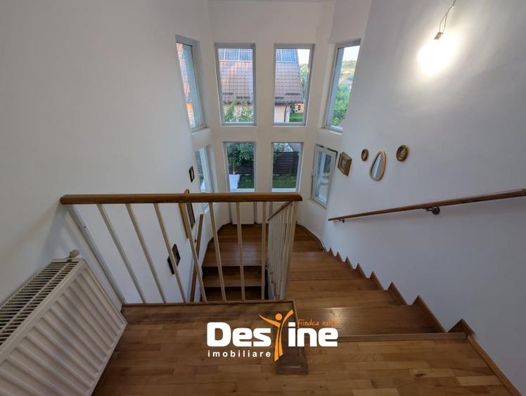 Vila D+P+1+M 6 camere 180 m utili 1000 mp teren utiliati, Lidl Bucium - 15