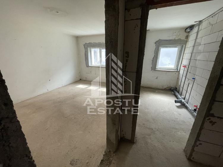 Cladire cu 28 camere, P+1E,  Calea Sagului/CET. - 4