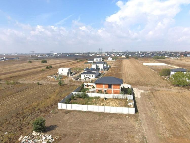 Teren Intravilan Fluturilor in rate | utilitati: curent, gaze | #UG8E - 3