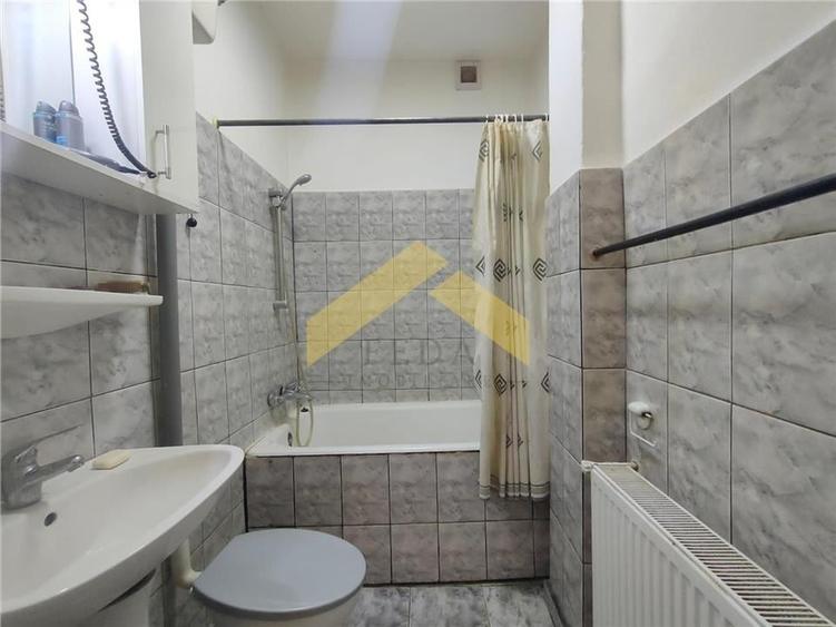 Casa de vanzare in zona Parneava - 4