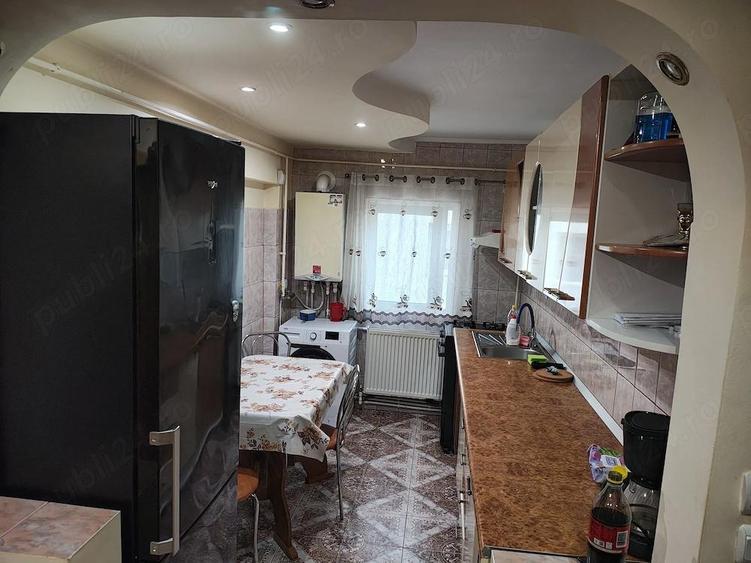 Inchiriez apartament!! - 2