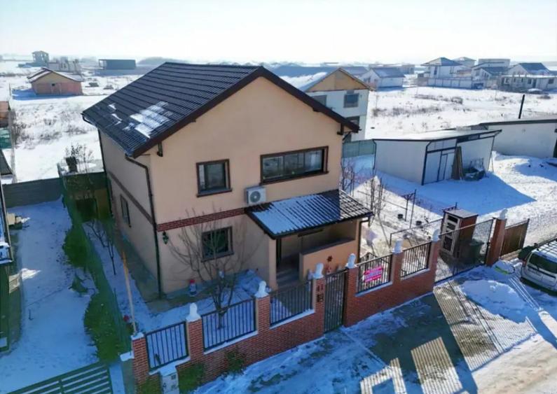 COMUNA BERCENI TOAMNEI, CASA 5 CAMERE, 112 MP UTILI + PO - 18