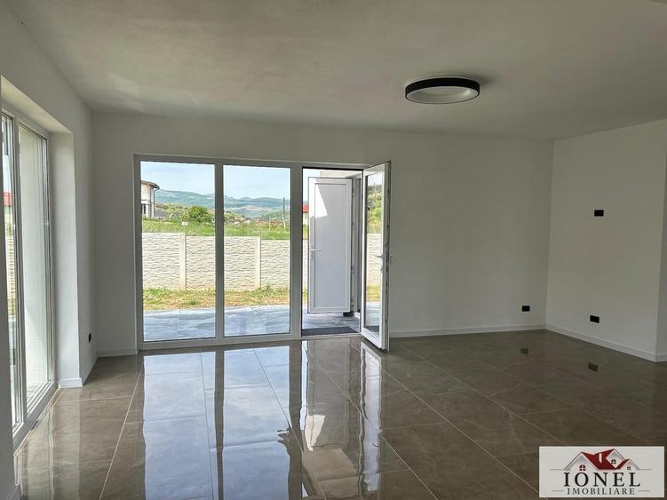 Casa noua de vanzare in Alba Iulia - Micesti - 2