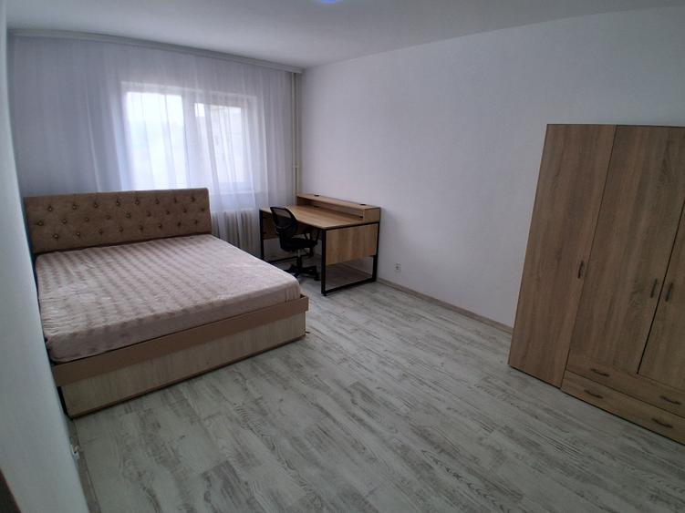 CANTA 2 CAMERE DECOMANDAT CONF.1 ET.3 MOBILAT BLOC 1980   COD 161648 - 1