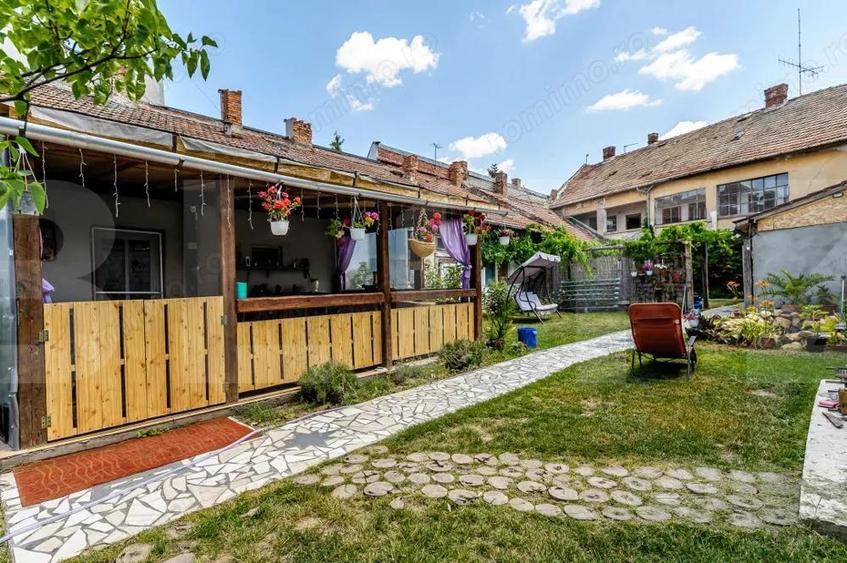 Casa de vanzare, 700 mp, teren de 1015 mp, strada Andrei Saguna - 7