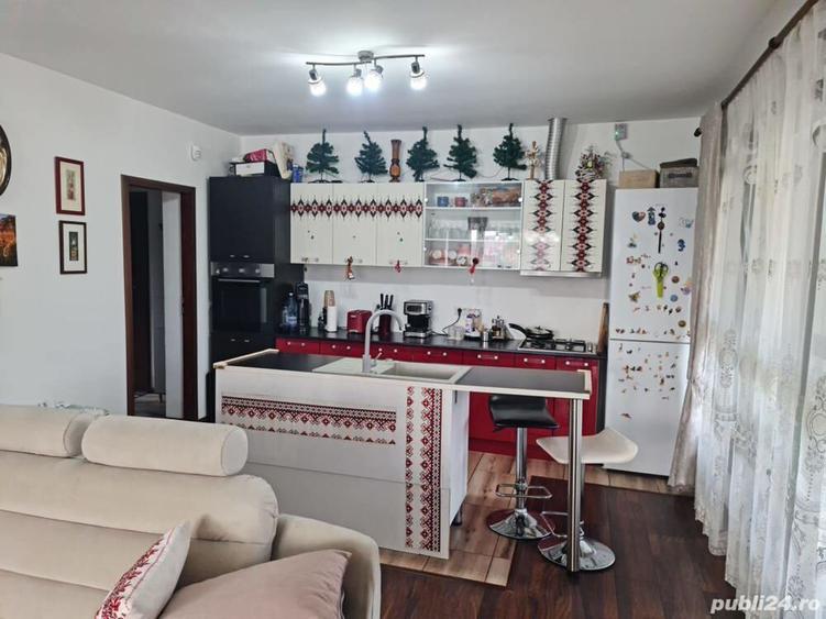 Casa moderna 180 mp amprenta la sol - 4