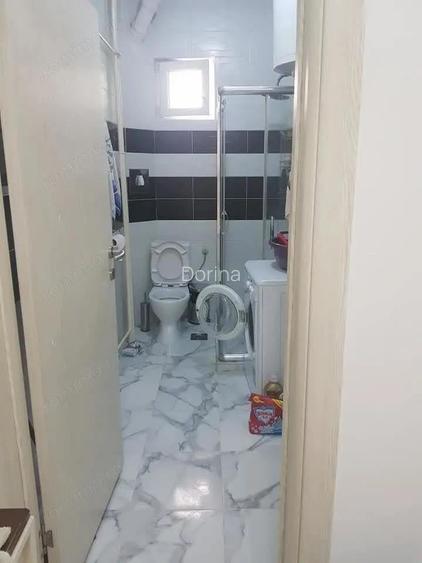 Vanzare apartament de doua camere zona Ion Mihalache