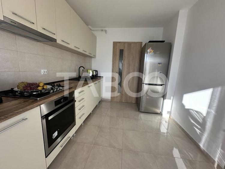 Apartament spatios si decomandat de vanzare parcare balcon Selimbar - 4