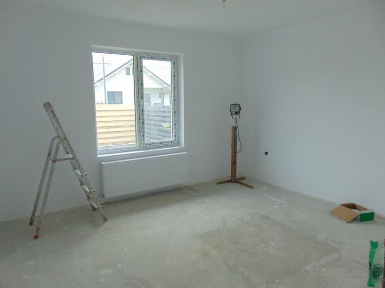 FARA COMISIOANE casa 3 camere PARTER + pod terasa camera tehnica LA CHEIE - 11