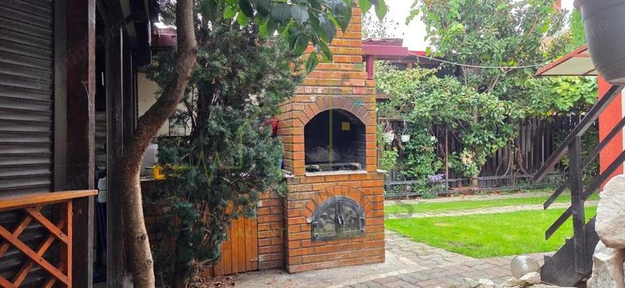 Casa individuala. Mobilata si utilata. Garaj. - 13