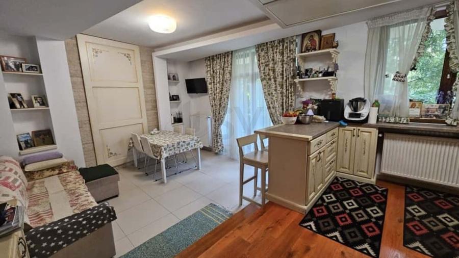 REV2005225 Duplex in centrul Brasovului - 4