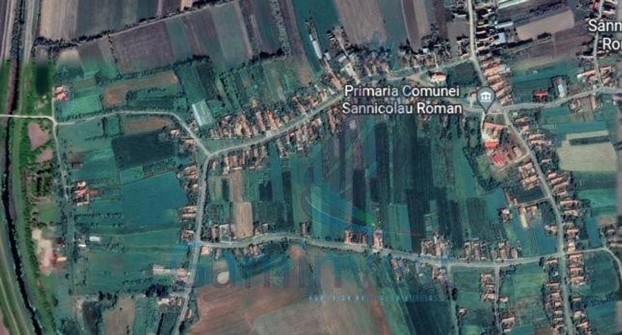 Teren intravilan de vanzare cu livada la 30km de Oradea, Sannicolau Roman, Bihor - 1