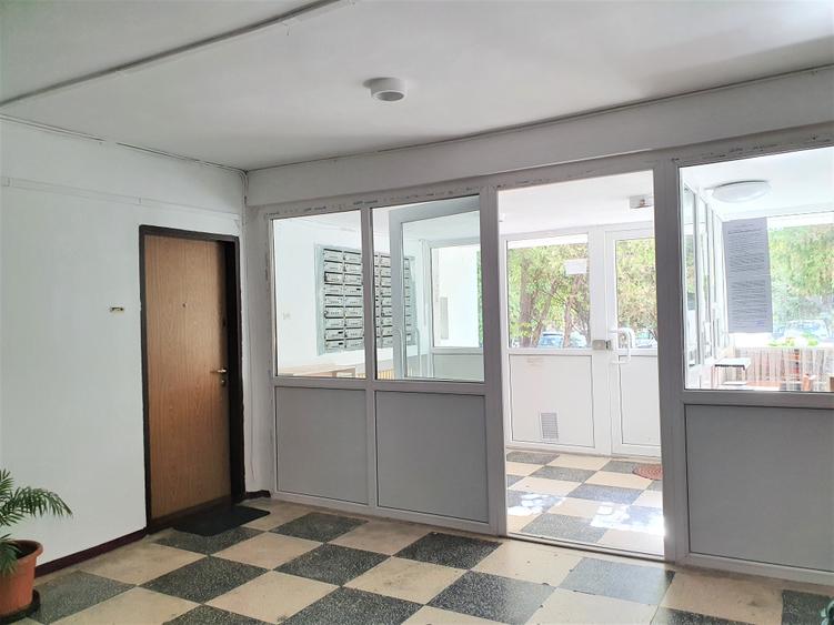 Apartament 3 camere semidec. Titan - 2 balcoane -8 minute metrou- Parcul Titanii - 7