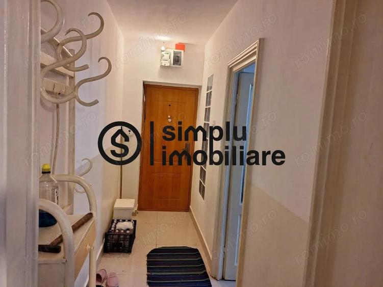 3 camere semi, etaj 2/4, Rovine - 138 000 Euro - 1