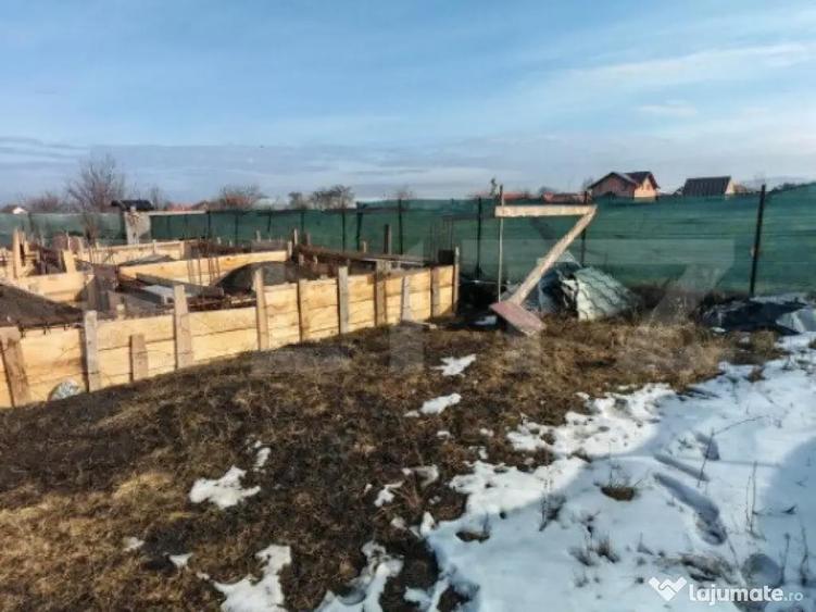 Vanzare teren intravilan cu proiect de casa aprobat - 5