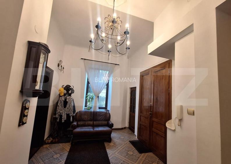 Apartament de vanzare, cu 4 camere, 125 mp, zona P-ta Romani Apartament de vanzare, cu 4 camere, 125 mp, zona P-ta Romani