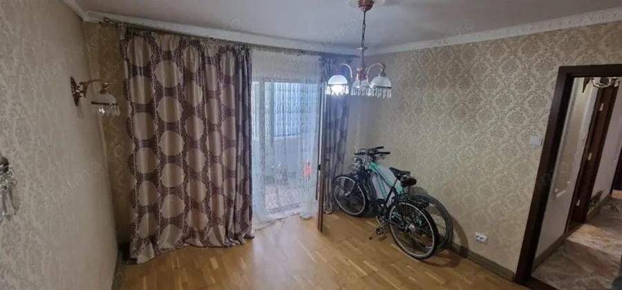 Faleza Nord 3 camere decomandate, etajul 1. - 19