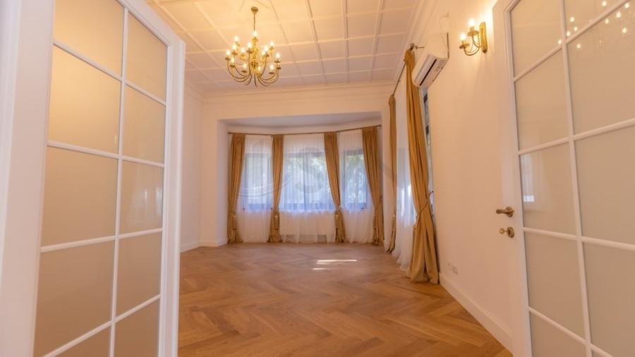 REV2004517 Vila Exclusivista I Monument Istoric I Dorobanti - 9