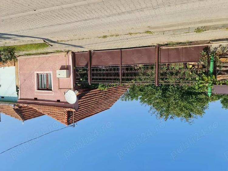 Vand casa, curte si gradina cu magazie - 6