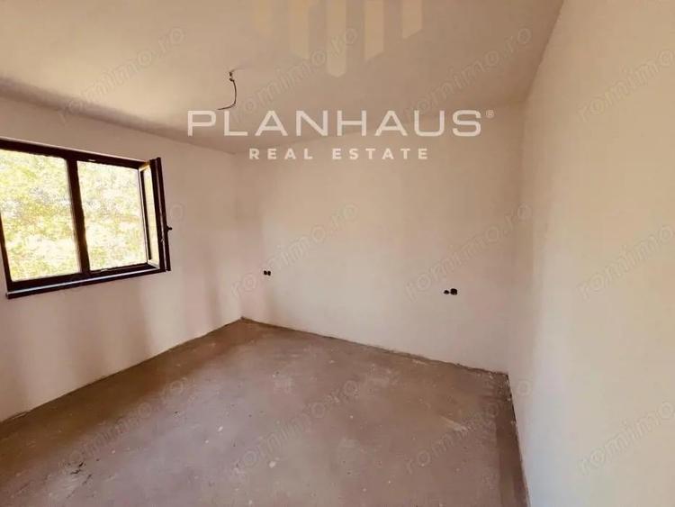 Casa in Mocira pe parter ,semifinisata ,493 mp teren - 9