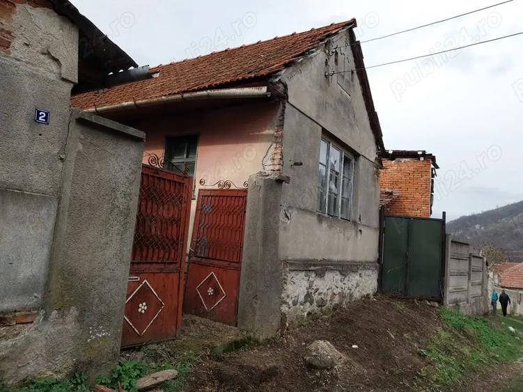 Vand casa cu gradina in Cugir, str. Calugareni - 1