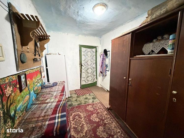 Casa Batraneasca la 8 km de Topoloveni - 14