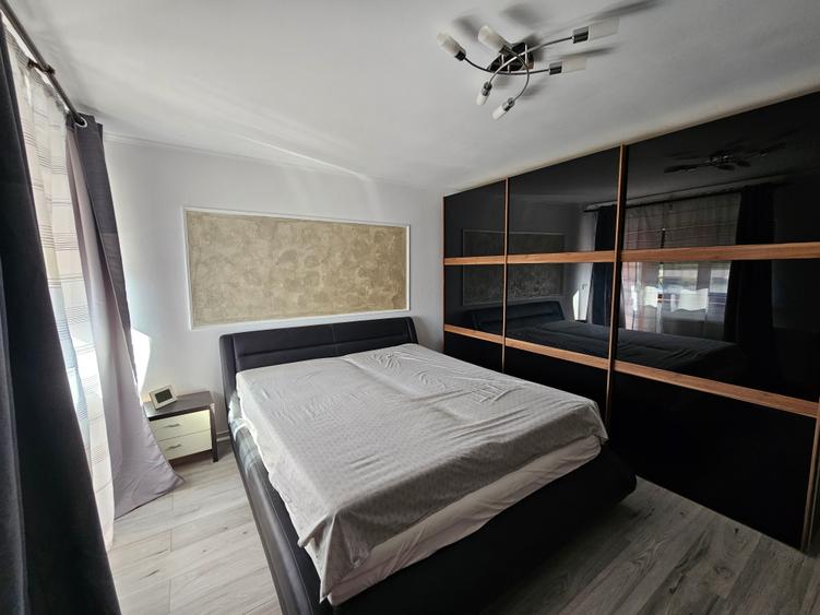 Duplex P+M, 5 camere, 3 băi, 3 balcoane, perete dublu, panouri, Dumbrăvița - 26