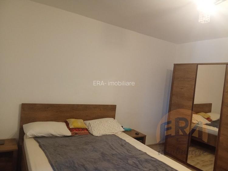 Garsonieră decomandată, mobilată în Rogerius