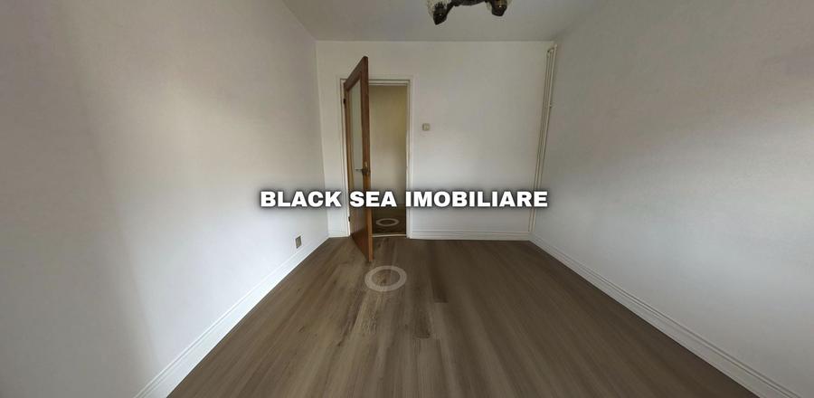 De vanzare apartament 3 camere in zona Casa de cultura. - Ocazie Unica - 5