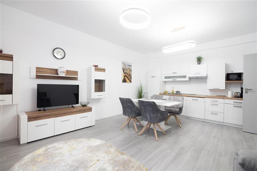 RECO Apartament nou la cheie la doar 3 minute de baile felix - 3