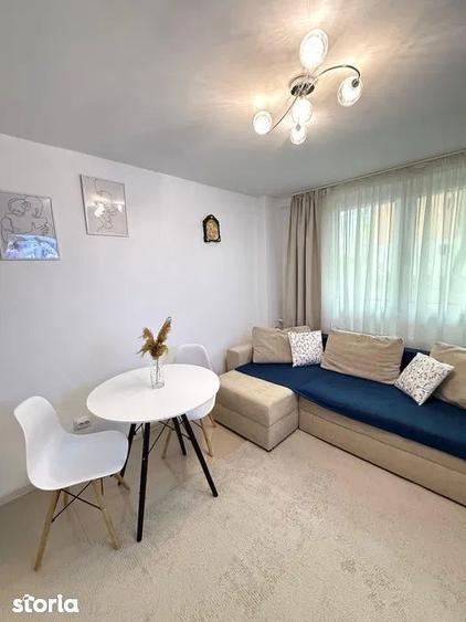 Apartament cu 2 camere decomandat, mobilat în Tei