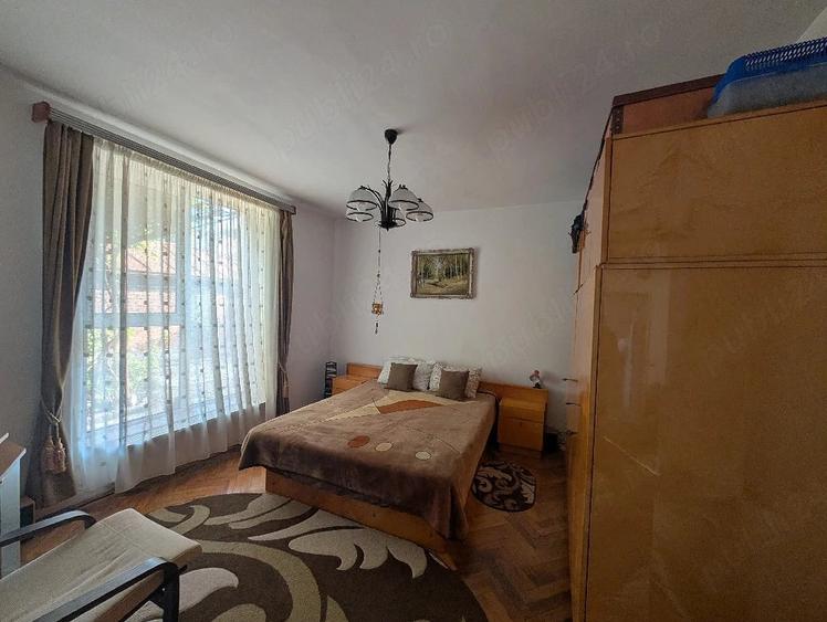 Casă cu 4 camere cu Teren 276 Mp în Central