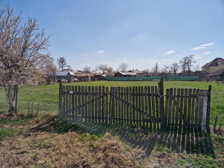 Vand teren intravilan - 2