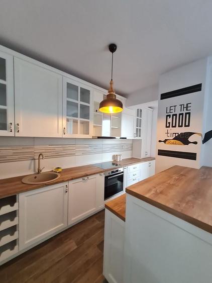 Apartament cu 2 camere decomandat, mobilat în Aradului