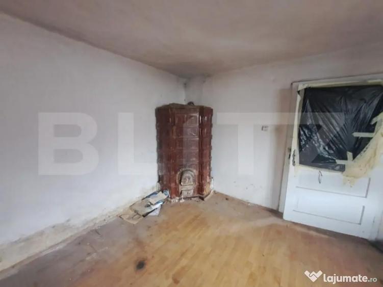 Casa de renovat cu teren generos 1.400 mp Codlea - 3