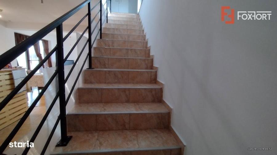 Casa 8 camere ,Sacalaz-Ideala pentru 2 familii - 3