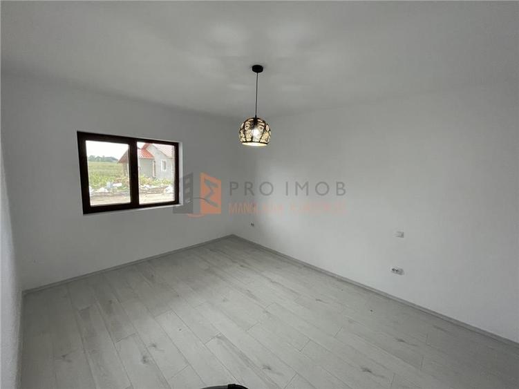 Case insiruite noi 2024 zona Vernesti - 3