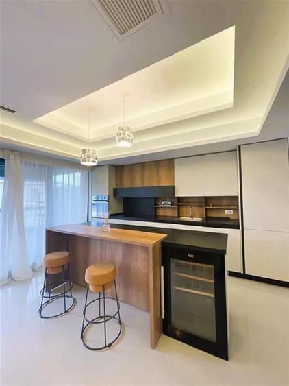 INCHIRIERE APARTAMENT 4 CAMERE TIP DUPLEX ZONA HERASTRAU - N. CARAMFIL- VIRGIL M - 29