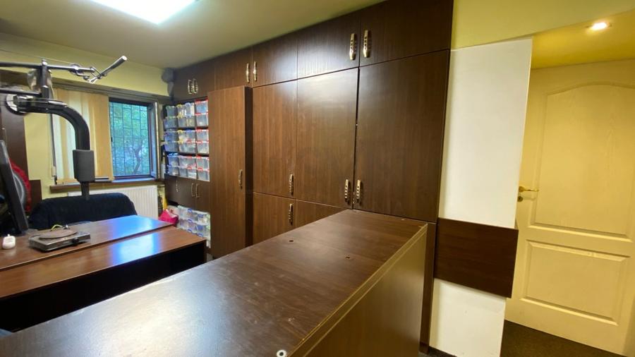 REA1026185 Apartament 3 camere Crangasi-Spatiu Comercial - 9