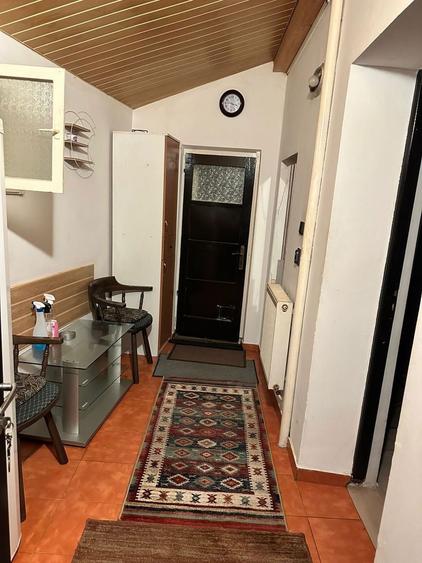 Ofer spre inchiriere garsoniera in zona centrala - 3